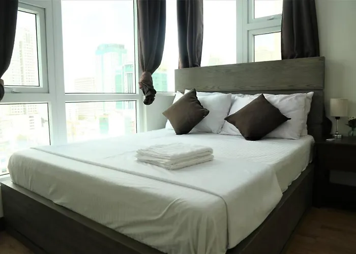 Bds Bay Area Suites 1 Bed /r2 Hotel Manila