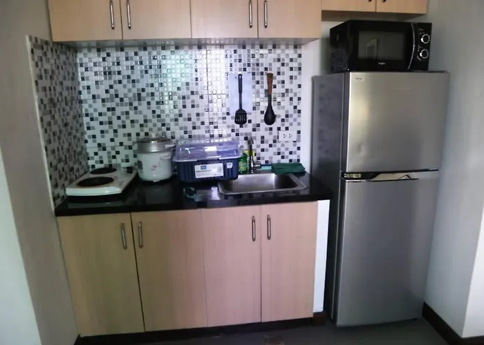 Bds Bay Area Suites 1 Bed /r2 Manila